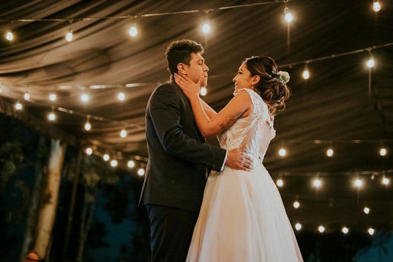 How to Have Wedding Guests Upload Photos (Without Losing Half of Them)