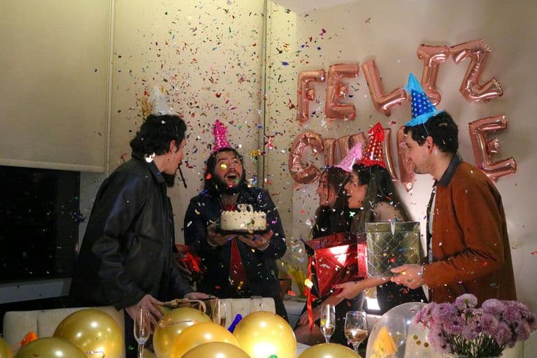 How to Collect Party Photos from Everyone (Without Chasing People for Weeks)