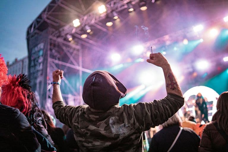 Your Festival Photos Are on 600 Strangers' Phones